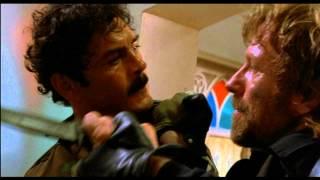 Chuck Norris Fight Scene Delta Force 1 (german)