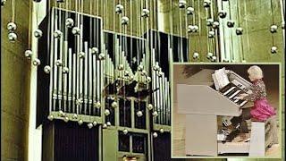 NOW THANK WE ALL OUR GOD arr. Virgil Fox | Diane Bish at Roy Thomson Hall in Toronto, Canada