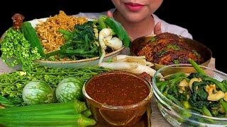 Fried Fish Curry, Spicy Fish Paste, Stir Fried Spinach With Garlic, Fresh Veggies * MUKBANG SOUNDS *