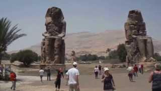 Les incroyable Colosses de Memnon Egypte
