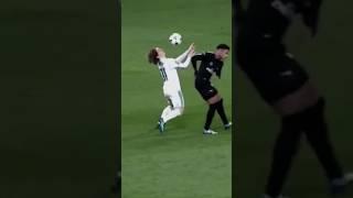 How to do Arial BALL Control #football #viral #neymar #legend