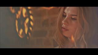 Анна Цуканова-Котт читает стихотворение Юнны Мориц