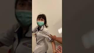rumah sakit siloam detik" keributan seseorang perawat dengan jelas