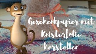 Geschenkpapier selber machen mit Hilfe einer Knisterfolie. Hallo Bloggi Kinderblog