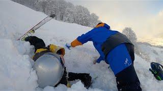 【ガチ】雪崩に巻き込まれたご老人を救護しました。心臓破裂しそうでした。【スノーボード】Help old man who are buried in the snow