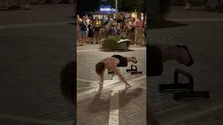 CALISTHENICS IN PUBLIC #reaction #react #calisthenics #streetworkout