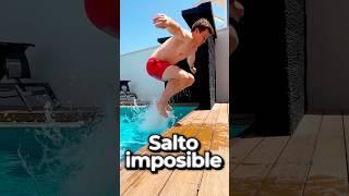 Intenté el salto imposible a la piscina