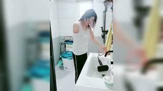 Amputee Lady Drying Hair with Only One Hand  | Amputada