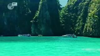 Emerald waters of Pileh Lagoon, Phi Phi Islands, THAILAND