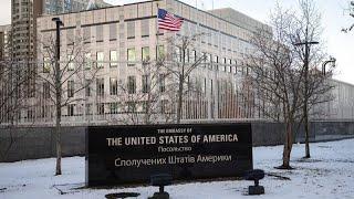 США закрыли посольство в Киеве после "серьезной" угрозы воздушной атаки …