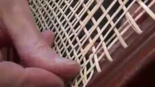 Handwerkskunst aus Bebra: So funktioniert das Stuhlflechten