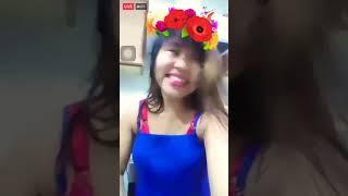 Facebook live ma kti ko chada kura / facebook live girl