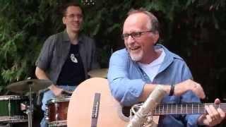 Idiot Song- Backyard Sessions: Peter Wildman