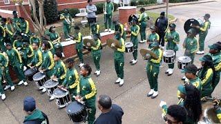 Carver Montgomery (C-House) vs JAG High Woodphunk Percussion 2024 Pre Turkey Day Classic Parade