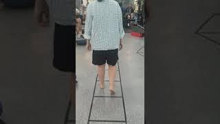 무릎관절 전방십자인대 재건술후 2주차에 실시하는 보행평가