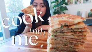 【Cooking for my husband】Green Onion Pancake, Beef Noodle Soup, easy Asian recipes | Tiffycooks Vlog