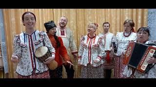 Узенький проулочек ансамбль  Горница