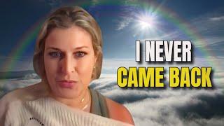 Woman Dies, Sees Future, Beings, & Says Don't Freak Out - Powerful Near Death Experience