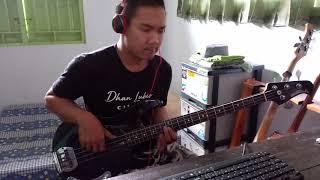 Paul gilbert - Blues for rabbit (bass cover)