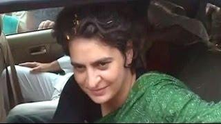 "Who?" asks Priyanka Gandhi Vadra on Smriti Irani