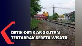 Nekat Sebrangi Jalur Kereta Api, Angkot Tertabrak Kereta Wisata