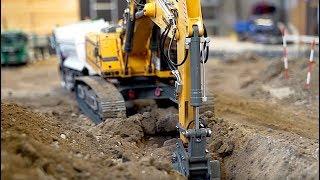 RC EXCAVATOR LIEBHERR 956 with adjustable BOOM - PREMACON