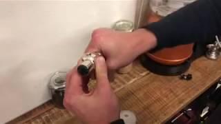 MiniBrew how to install the Co2 capsule and fill the trubcontainer