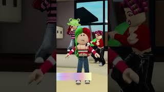 НЕСМОТРЯ НИ НА ЧТО Я ДОЛЖНА ПОМОЧЬ! ЧАСТЬ 2. #shorts #roblox