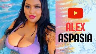 Alex Aspasia | Curvy Model | Canadian plus size model | modele sinueuse | modelo curvilíneo