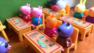 Đồ chơi LỚP HỌC HEO PEPPA PIG, bàn ghế, 1 giáo viên, 8 học sinh & bảng - Peppa Pig (Chim Xinh)