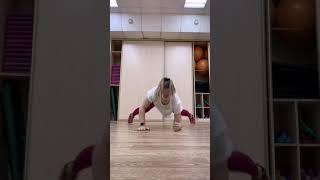 hot girl best music push up ️️ #short #tiktok #trend #fitnessmotivation