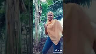 tiktok jilbab ketat goyang