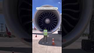 O MAIOR MOTOR DE AVIÃO QUE JÁ VI!