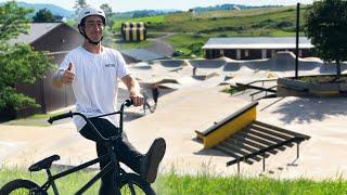 Riding my favorite skatepark :)