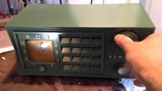 PEA GREEN Retro Jetsons Vintage 1955 Admiral 5S33 AM Tube Clock Radio WORKS!