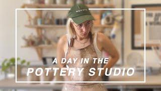 A DAY IN THE POTTERY STUDIO