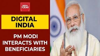 PM Modi Intracts With Beneficiaries of Digital India | Breaking News