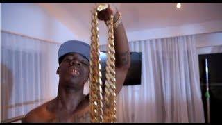 Plies Buys Biggest Gold Chain 7 Kilos of All Time