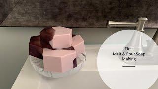 My First Melt and Pour Soap | Following A Bramble Berry Kit | Soap Sunday!