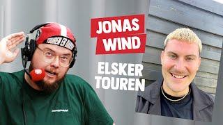 Big balls in Red and White - med Jonas Wind!