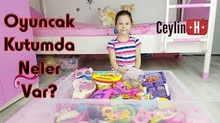 What's in my toy box? Oyuncak kutumda neler var? Ne yok ki? :) All my daily toys ! :)