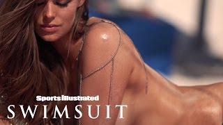 Robyn Lawley Is A 'Tall Glass Of Water' In This Powerful Shot | Sports Illustrated Swimsuit