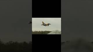 BELGIAN AIR FORCE F-16 FIGHTING FALCON FULL AFTERBURNER TAKE OFF