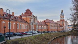  4K SAINT PETERSBURG. A walk in the pouring rain along the Alexander Nevsky Lavra to Trinity.