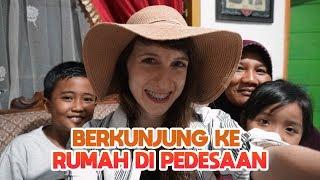 Visiting INDONESIAN houses in the village - Globe in the Hat #33