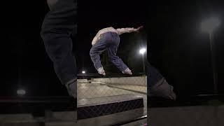 SAVOSIN SKATE IN BANGKOK SKATEPARK | THAILAND BLADING