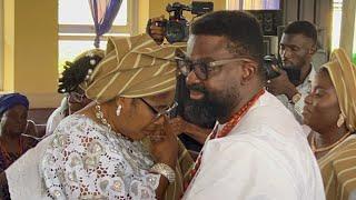 MOJI AFOLAYAN IN TEARS AT KUNLE & AREMU AFOLAYAN LATE MOM BURIAL CEREMONY