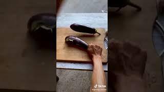 insane Chinese cooking skills!