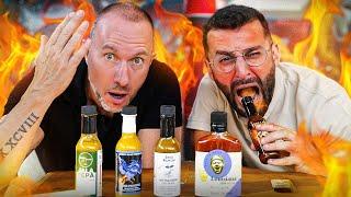 On goûte les sauces les plus piquantes du monde (on a pris celles d'Hot Ones)