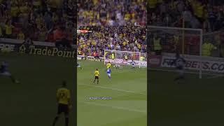 Watford vs Leicester it never gets old - here's Hogg deeeeeeneeeeeyyyy